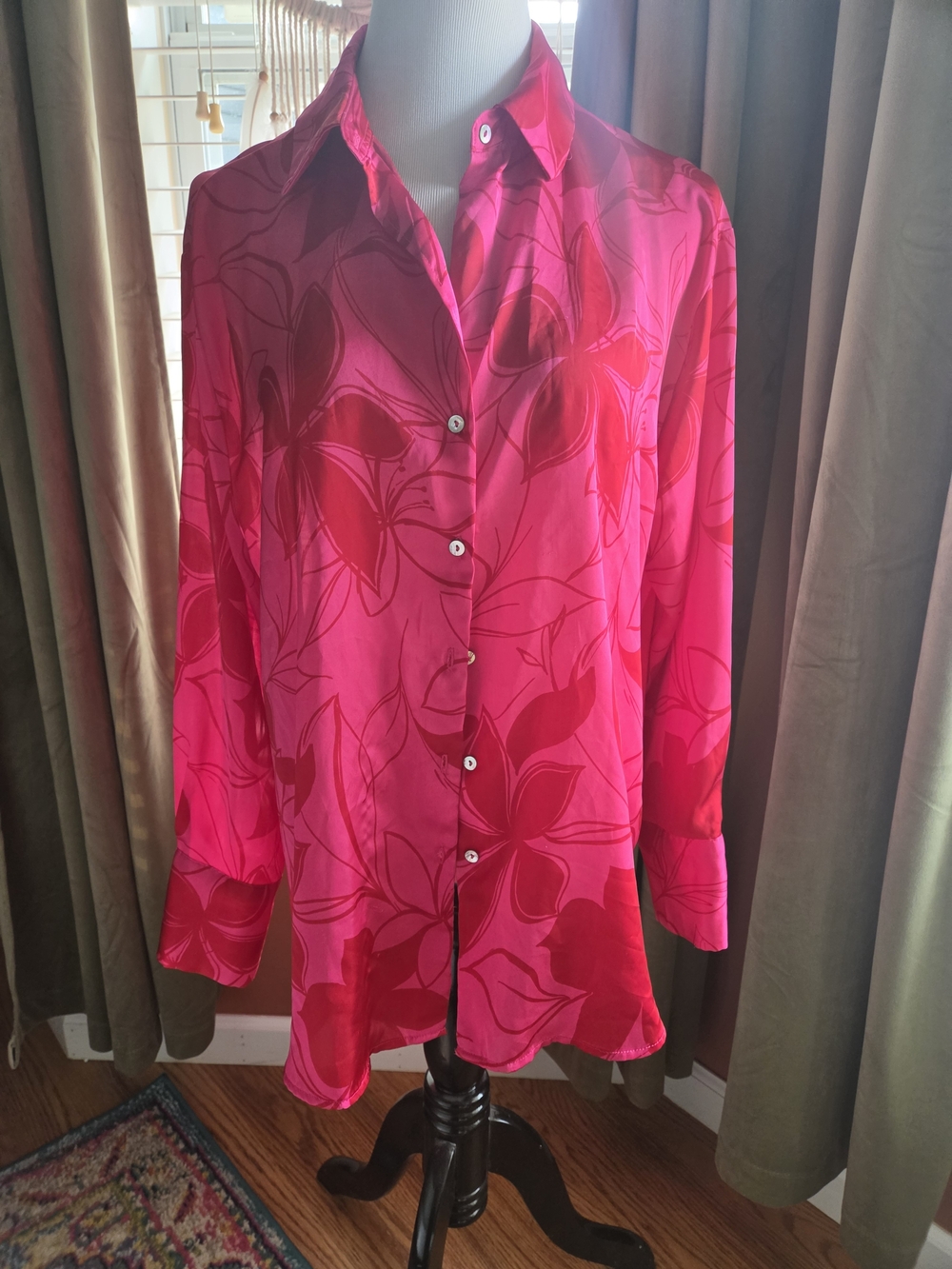 Womens Fuchsia Floral Button-Down Shirt